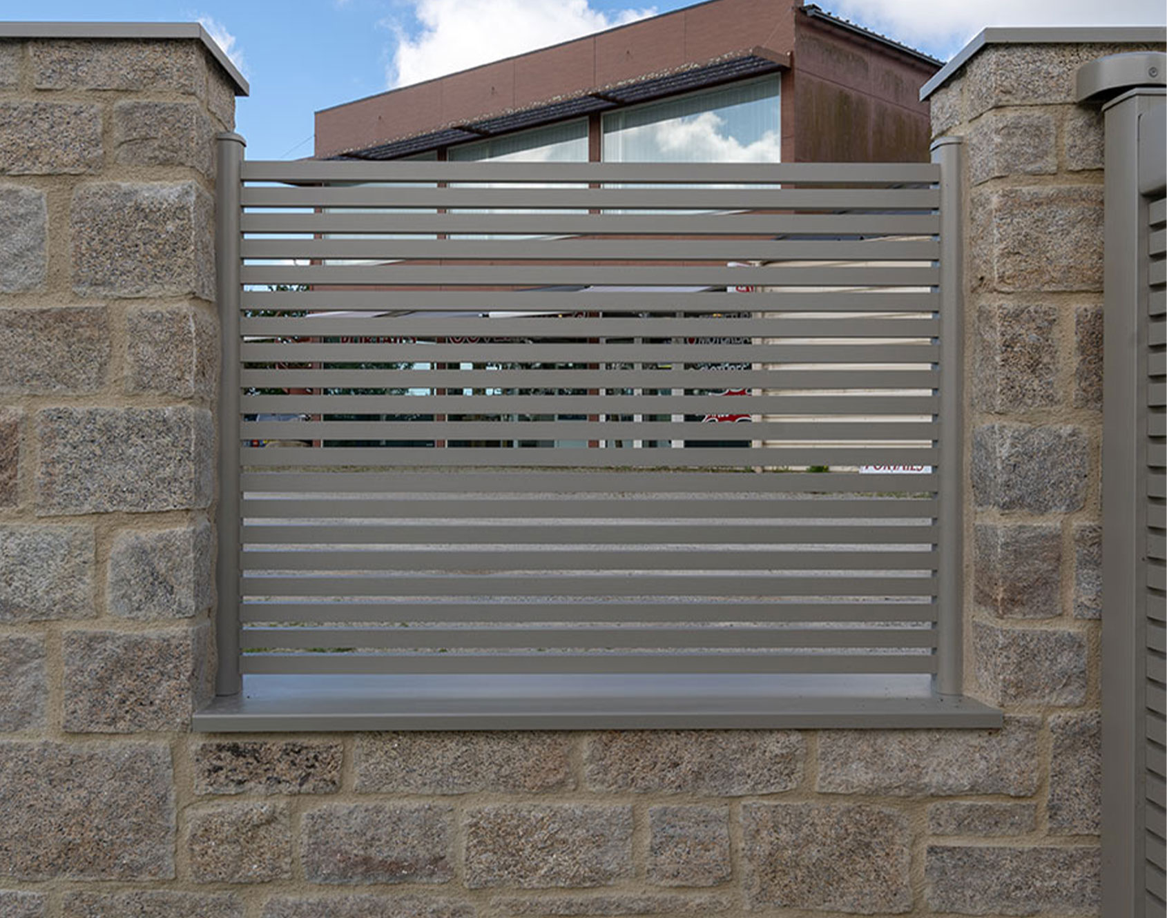 Clôture aluminium Morenn Bitik par Kostum