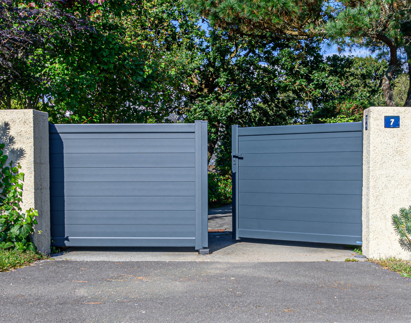 Puerta corredera / deslizante de aluminio Anaé de Kostum