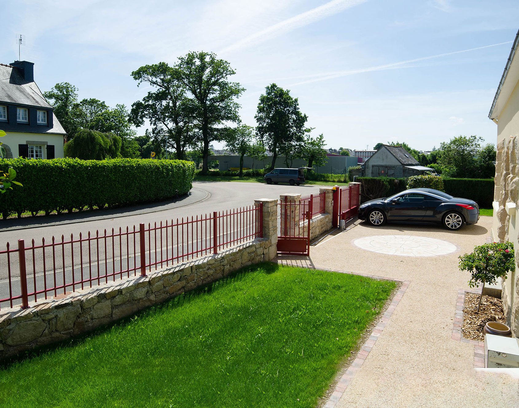 Portillon aluminium Moncontour par Kostum