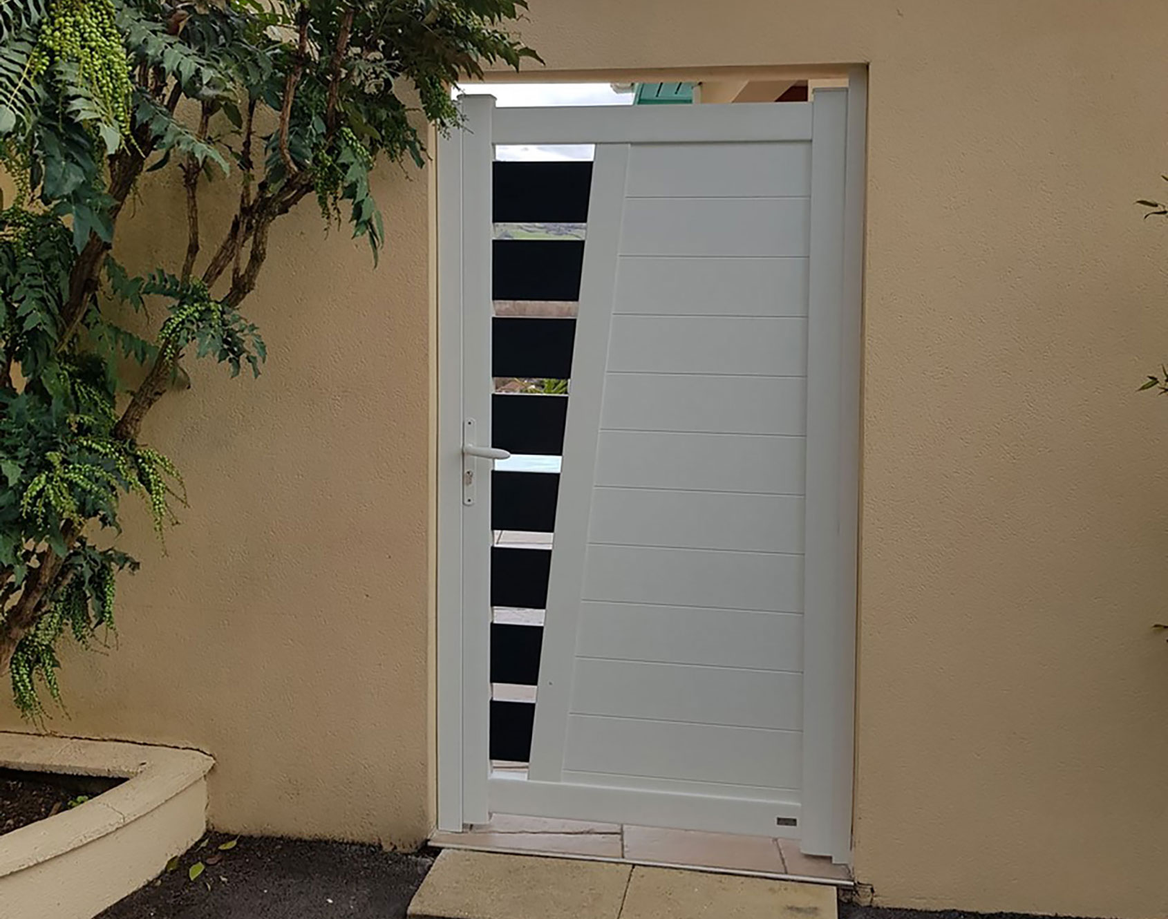Portillon aluminium Guel par kostum