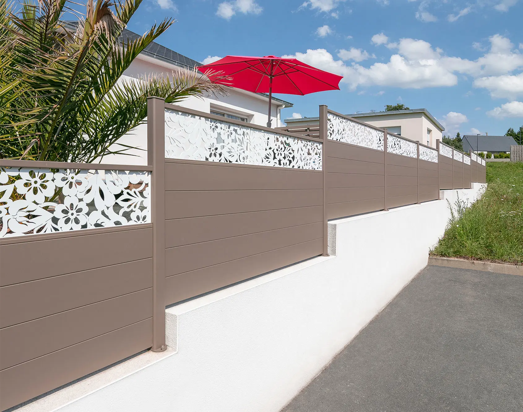 Clôture aluminium Lizen décor Brodiri Kostum