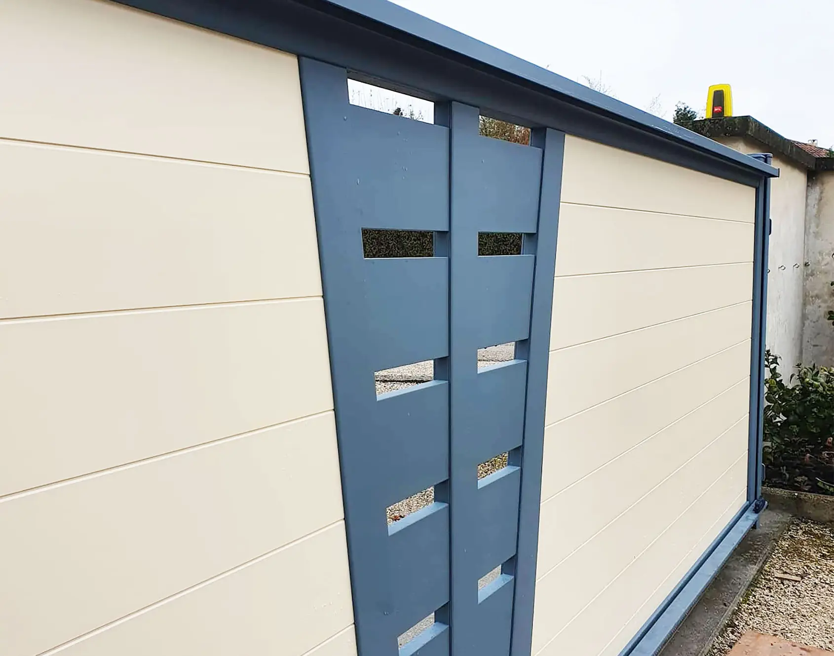 Portail aluminium coulissant Guel par kostum