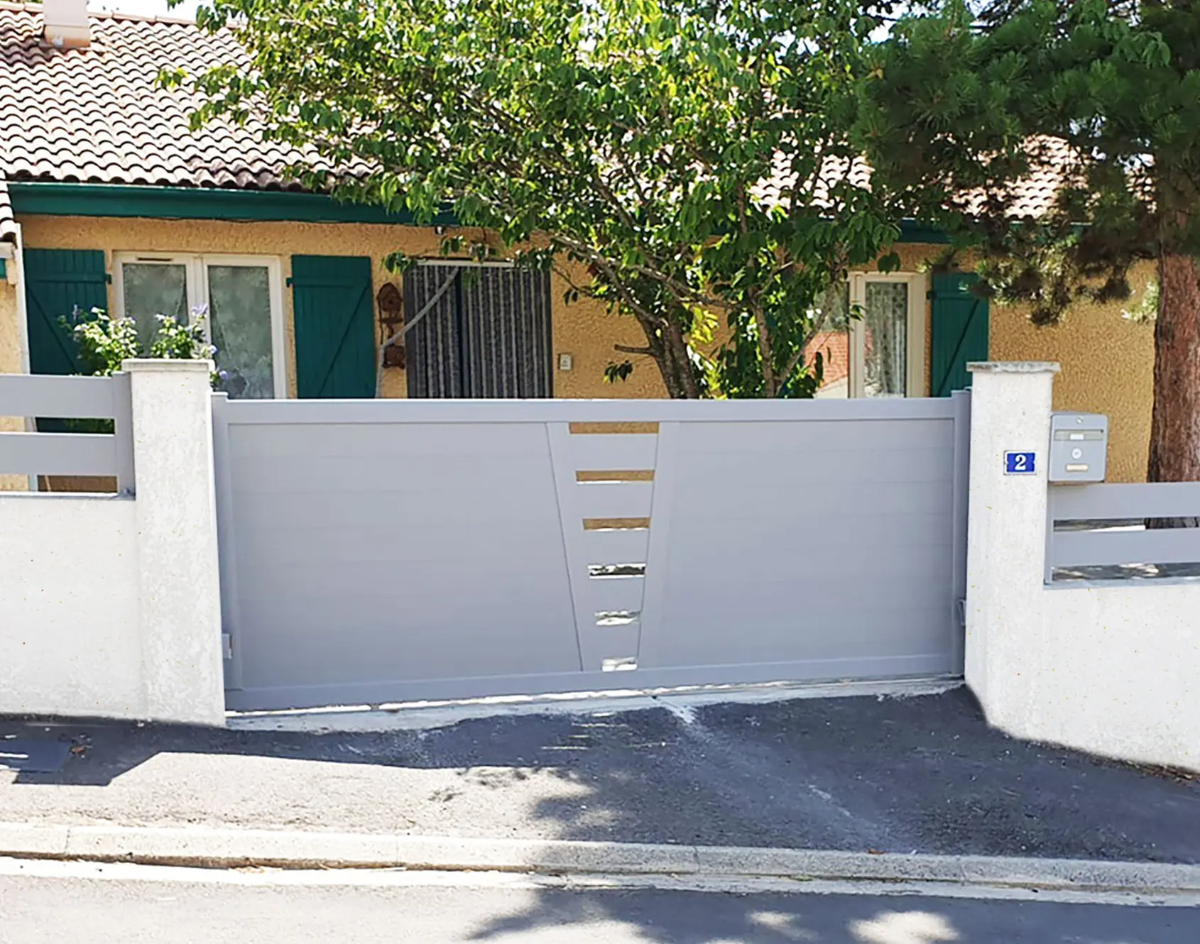 Portail aluminium coulissant Guel par kostum