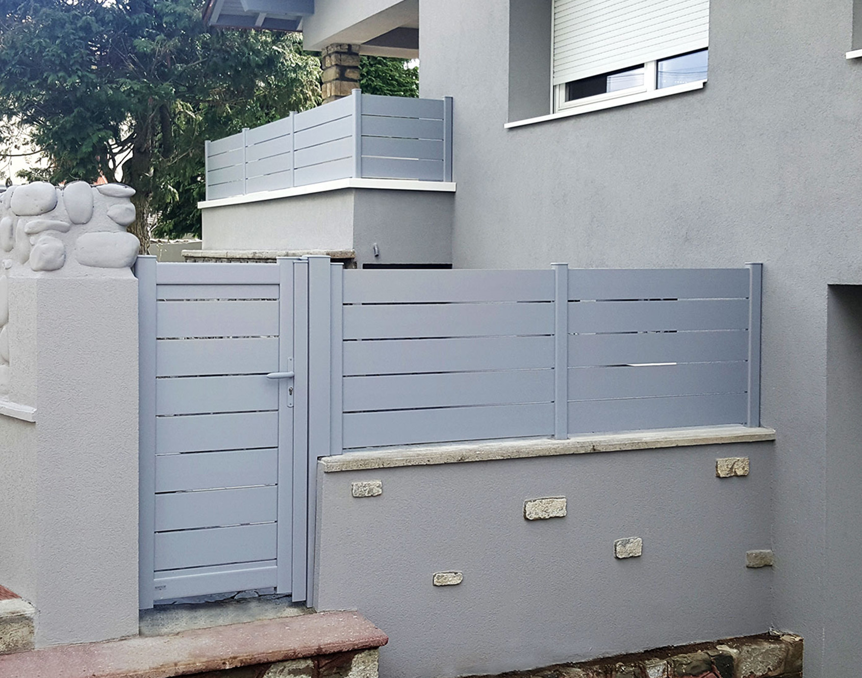 Portillon aluminium Maez par kostum
