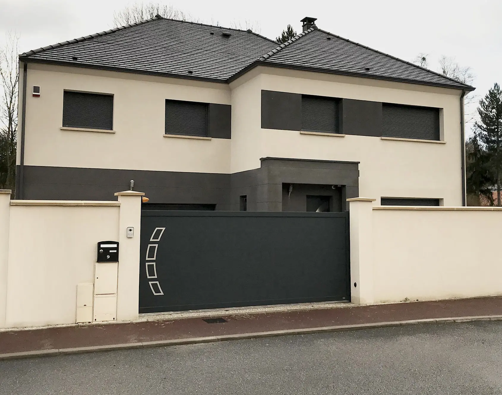 Portail aluminium coulissant Ark 300 par kostum