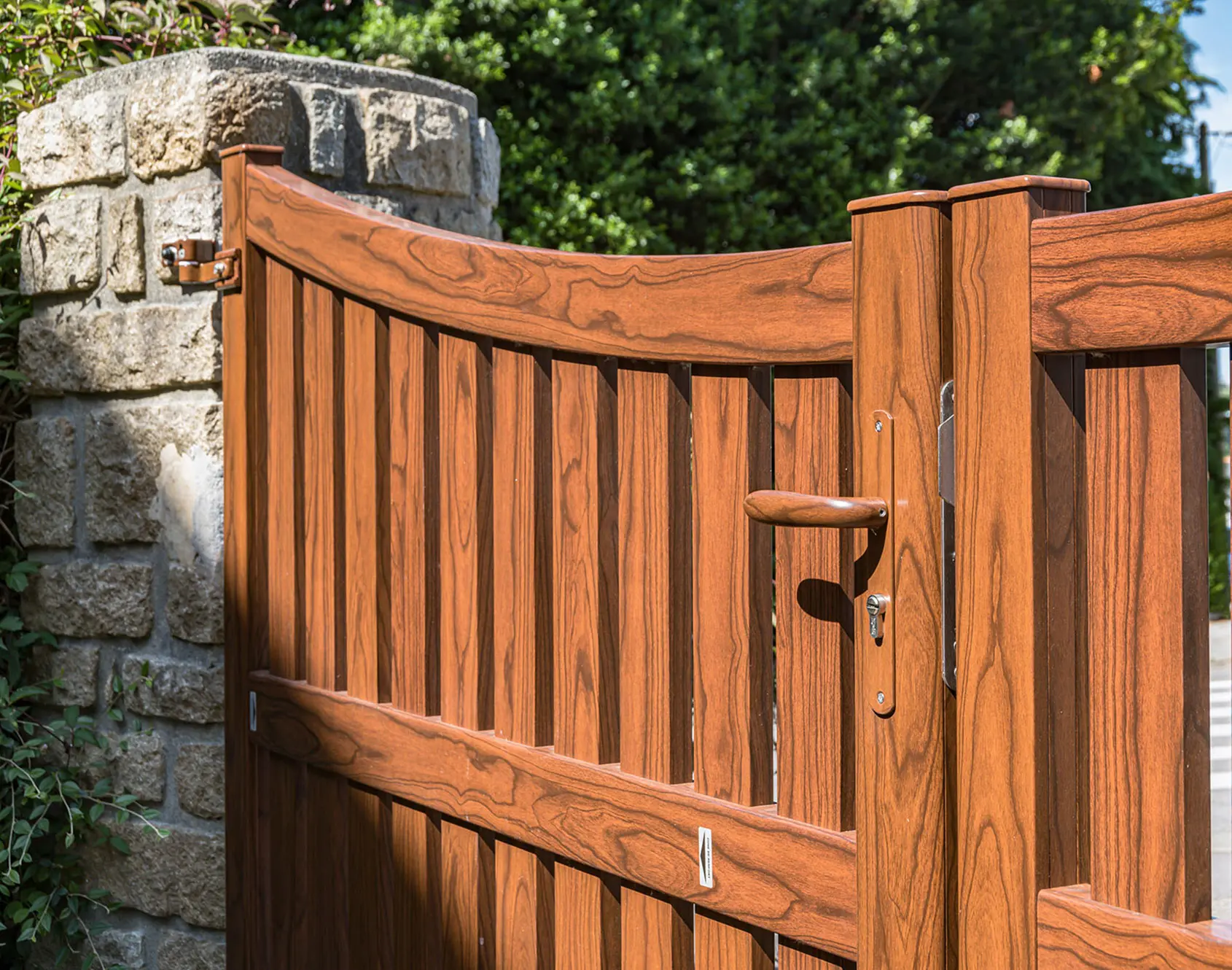 Portail aluminium battant Maer par kostum