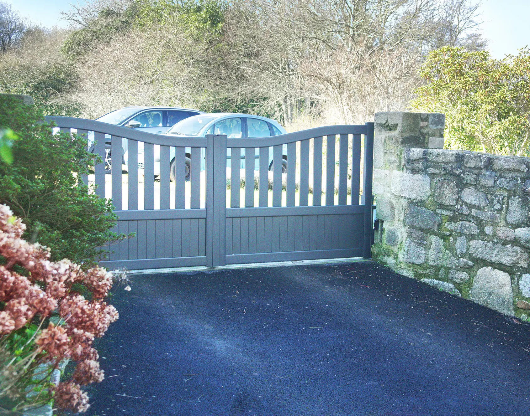 Portail aluminium coulissant Kastel - kostum