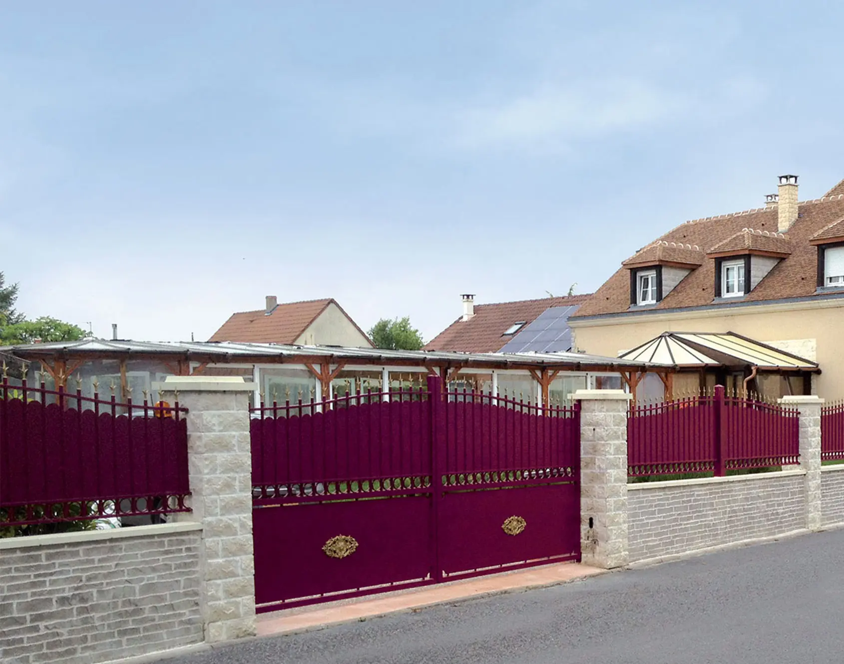Portail aluminium coulissant Locronan par kostum fabrication spéciale