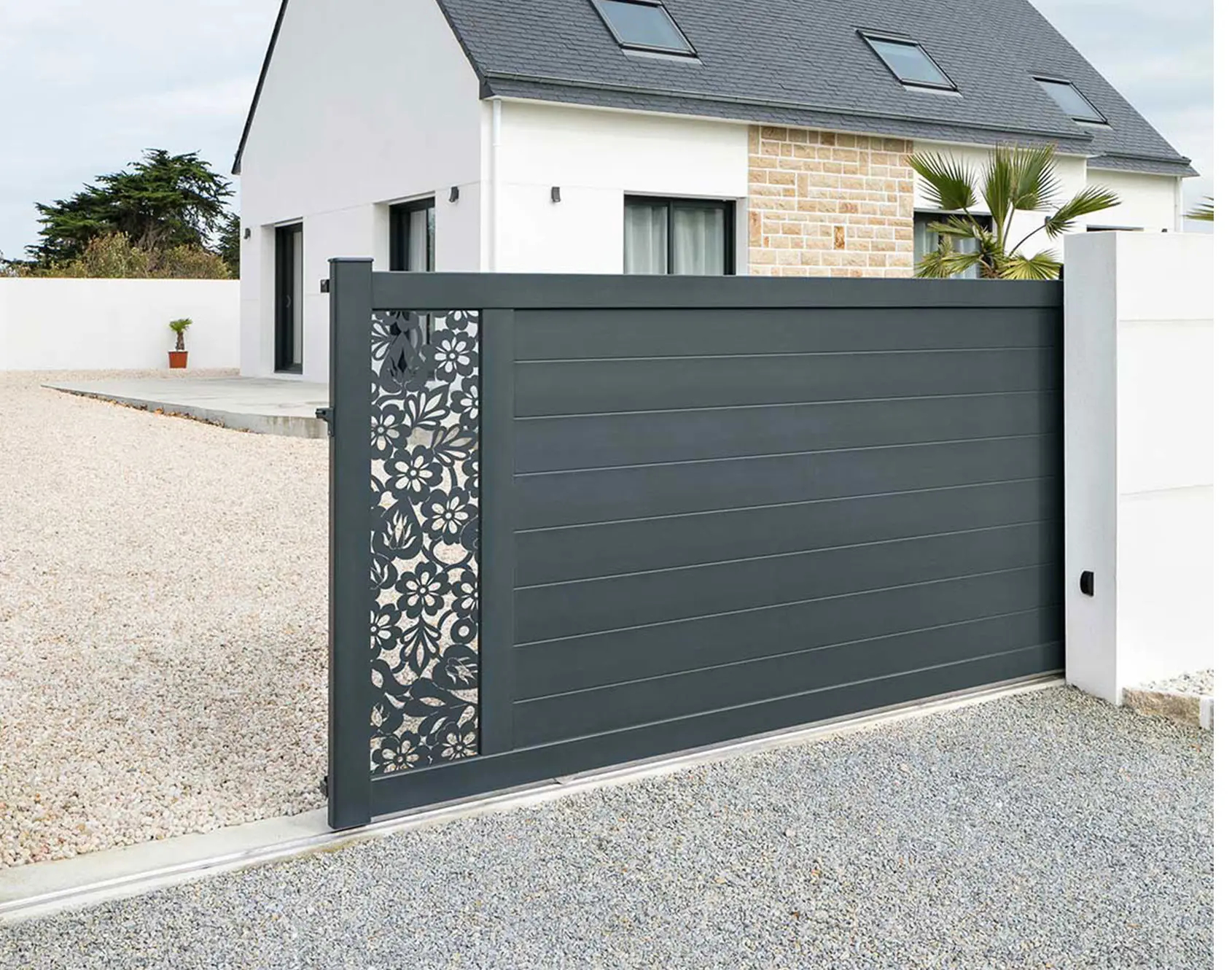 Portail aluminium coulissant Onen décor BRODIRI par kostum