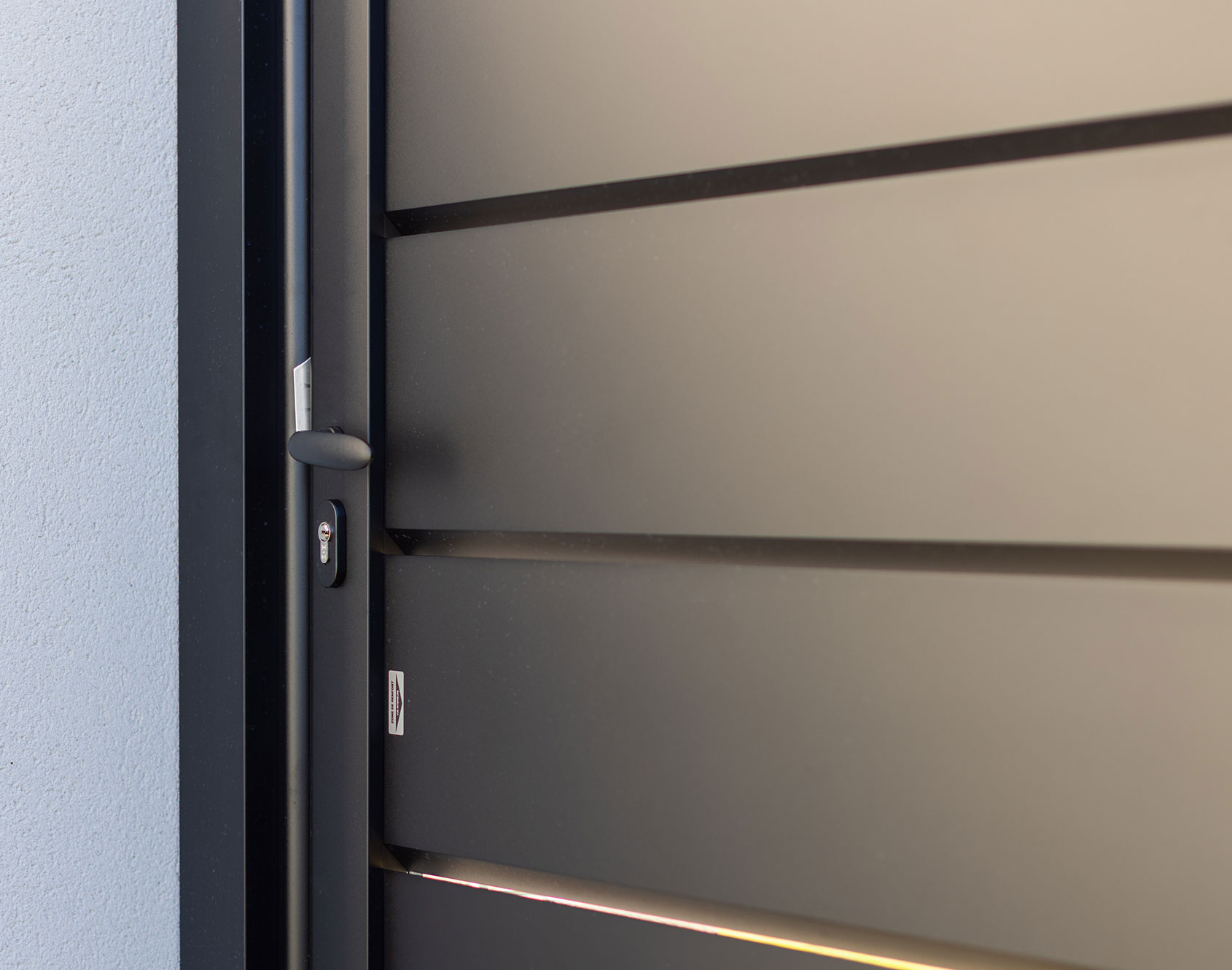 Portillon en aluminium Tev par Kostum